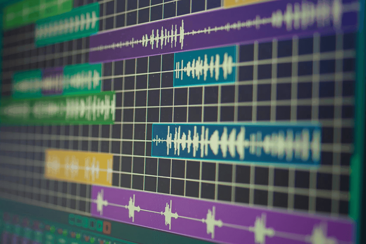 Audio Ad Testing Dashboard - Voice clarity and message retention analysis